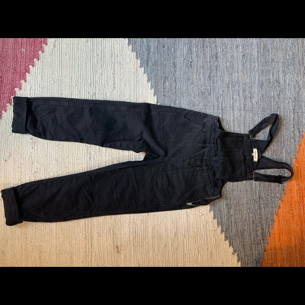 Barely worn black jean Madewell overalls size small
